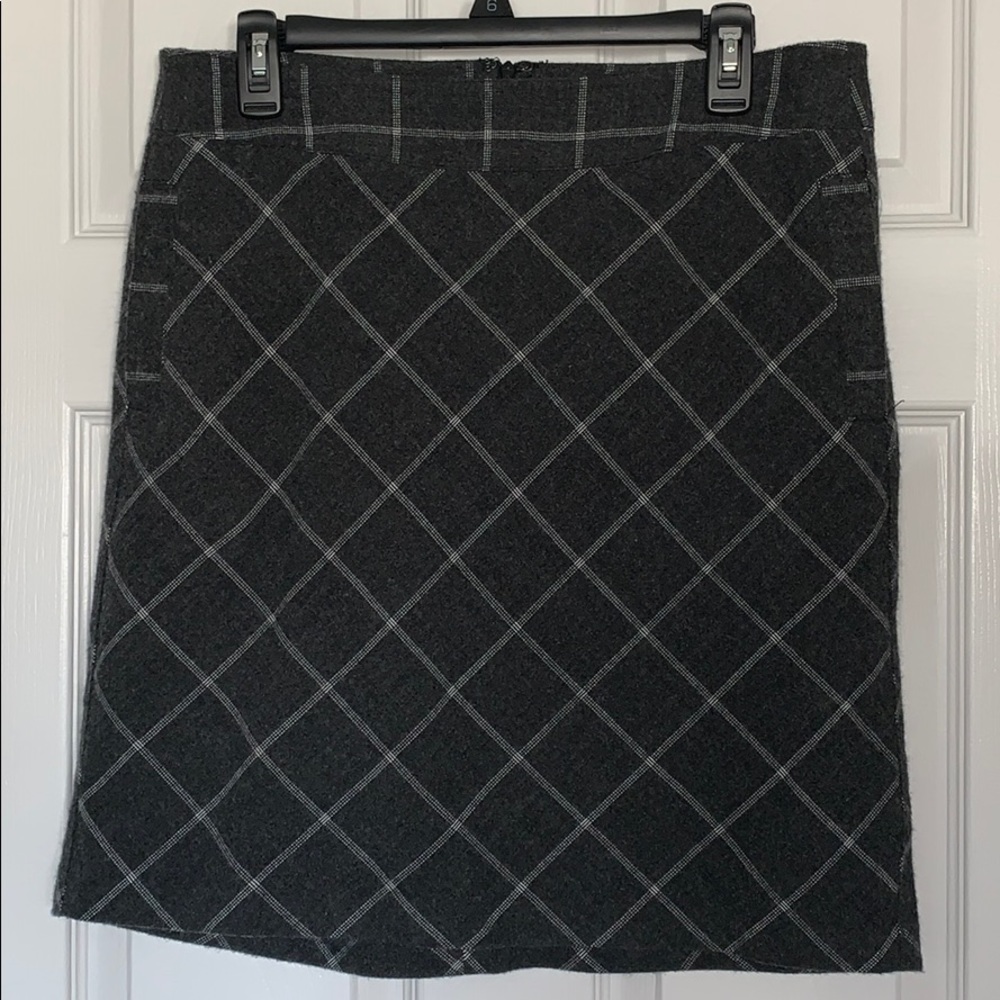 Grey wool blend skirt